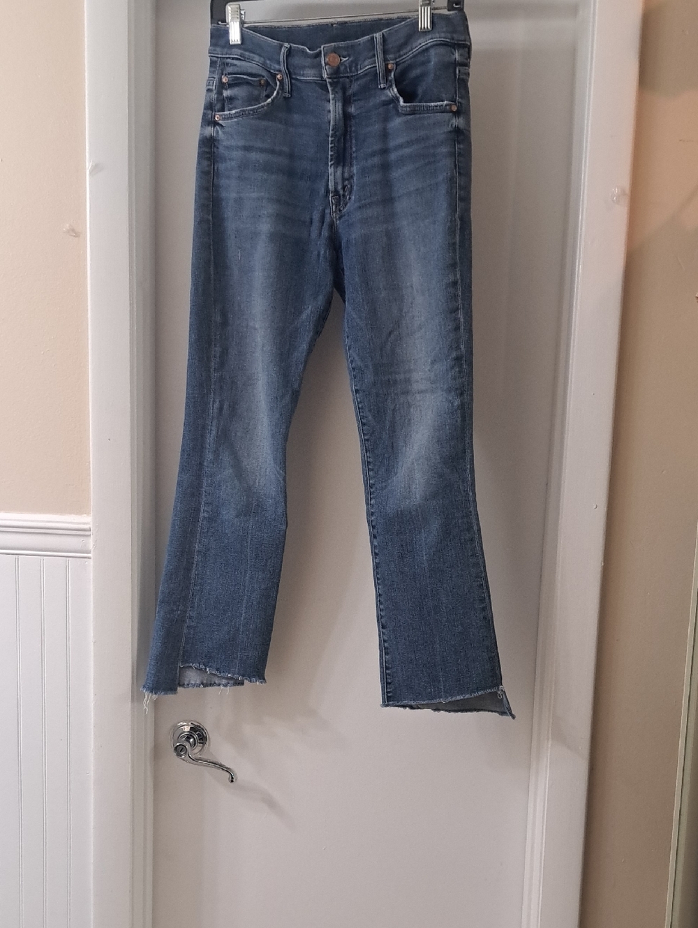 MOTHER Denim Insider Crop Step Frey Jean In Walking On Coals Sz30